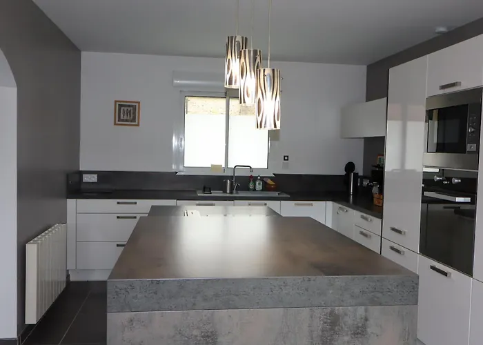 Ferienhaus Le Minerai, Maison De 6 Couchages, Avec Jardin & Parking, Wifi - Lares